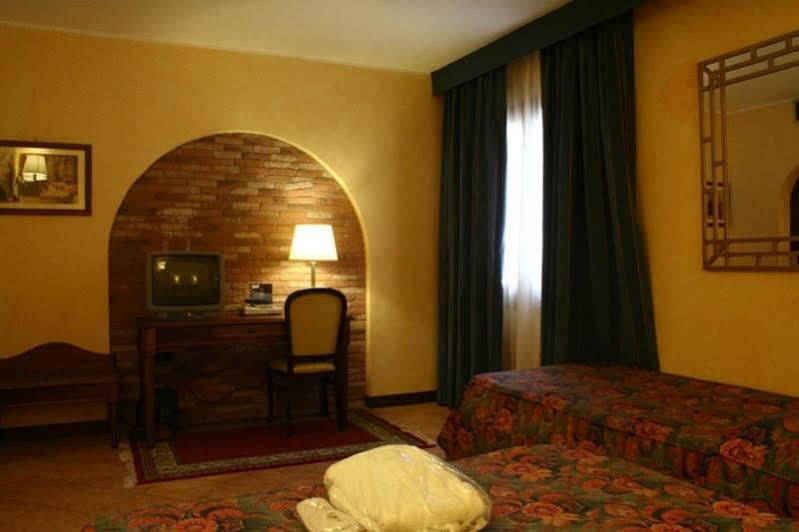 Hotel San Giorgio Campobasso Ngoại thất bức ảnh